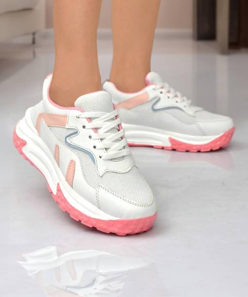 Sports Shoes